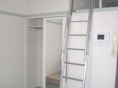 収納　ロフトとあわせて収納スペースたっぷりです