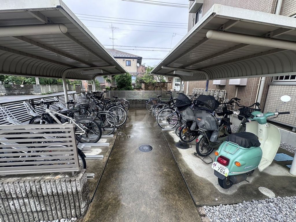 東武野田線 大和田駅 徒歩17分 3階建 築12年の外観写真