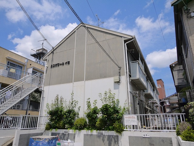 建物外観　外観は落ち着いています