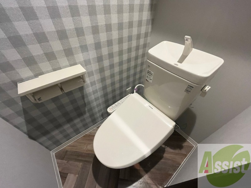 トイレ　トイレです。ウォシュレット付を探している方、おすすめです。