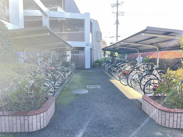 その他共有部分　屋根付駐輪スペース