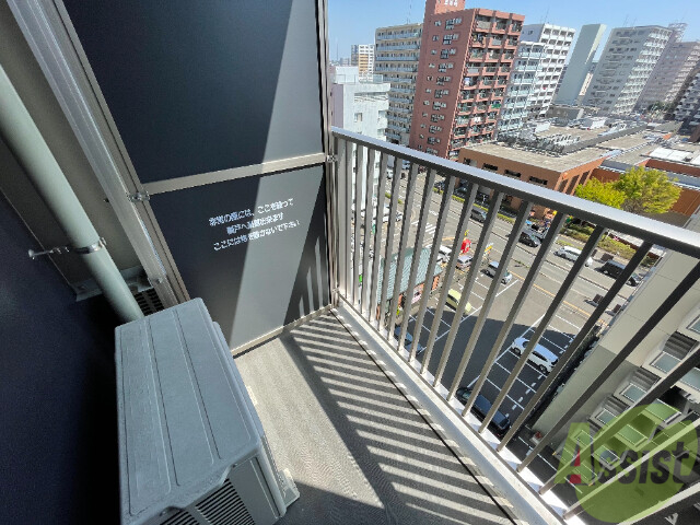 バルコニー　こまめな換気でお部屋の空気をリフレッシュ。