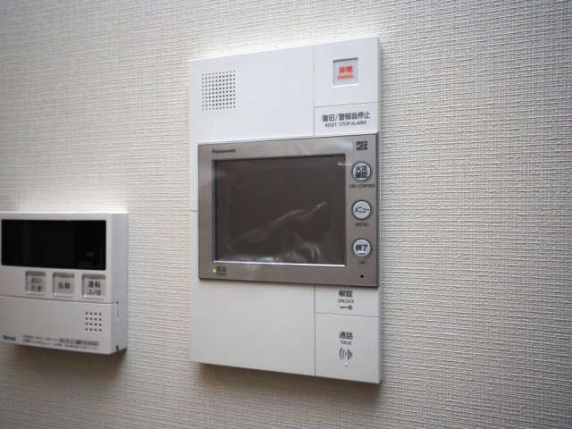 セキュリティ　モニター付きインターホンです