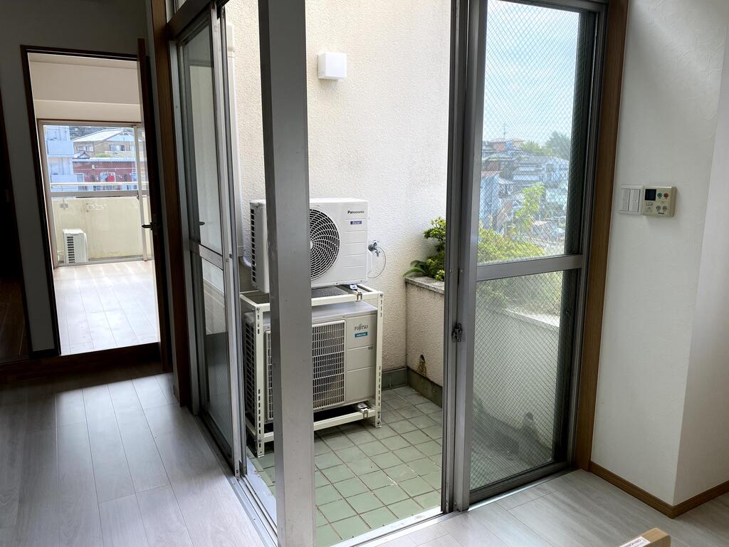 バルコニー　ベランダ