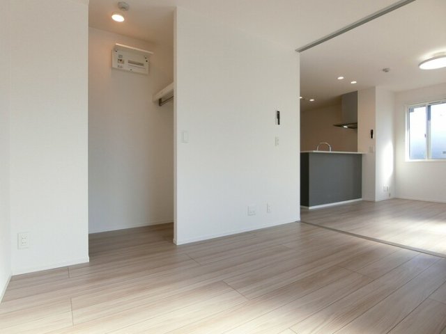 居室・リビング　別号室の写真です。