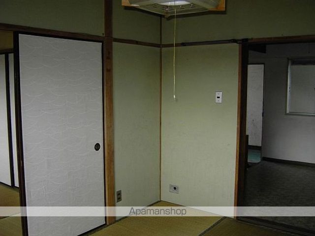 フラワーフィールドマンションの内装写真