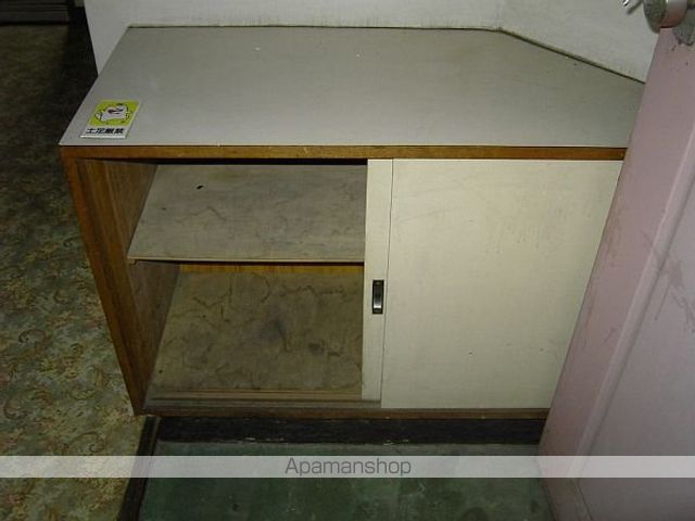 フラワーフィールドマンションの玄関写真