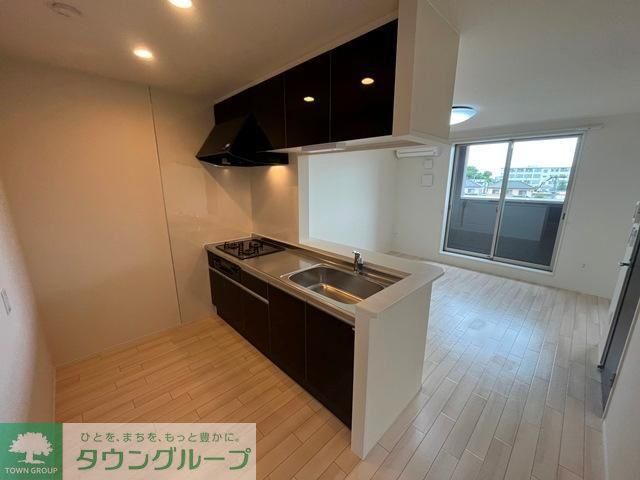 キッチン　お問合せはタウンハウジングまで！※現地待合わせ相談可能