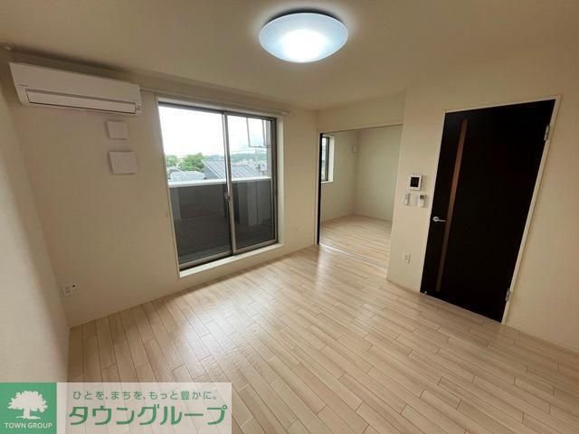 居室・リビング　お問合せはタウンハウジングまで！※現地待合わせ相談可能