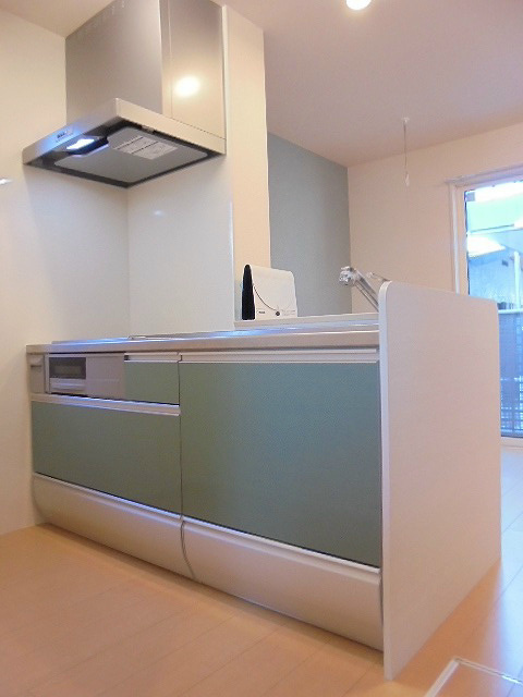キッチン　写真は101号室です（参考）