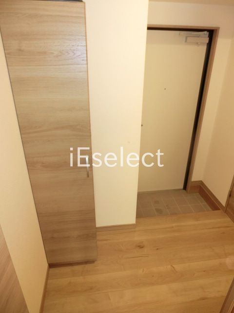 玄関　シューズBOX付の玄関