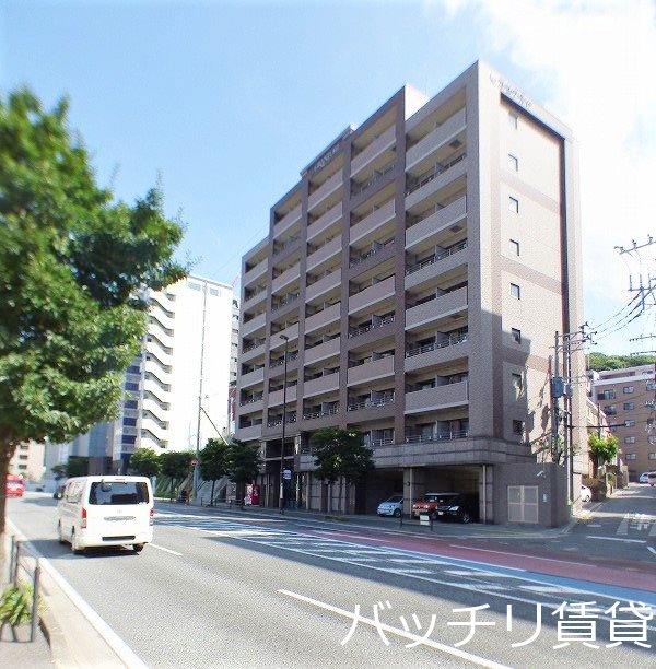 建物外観　地下鉄『桜坂駅』まで徒歩１分
