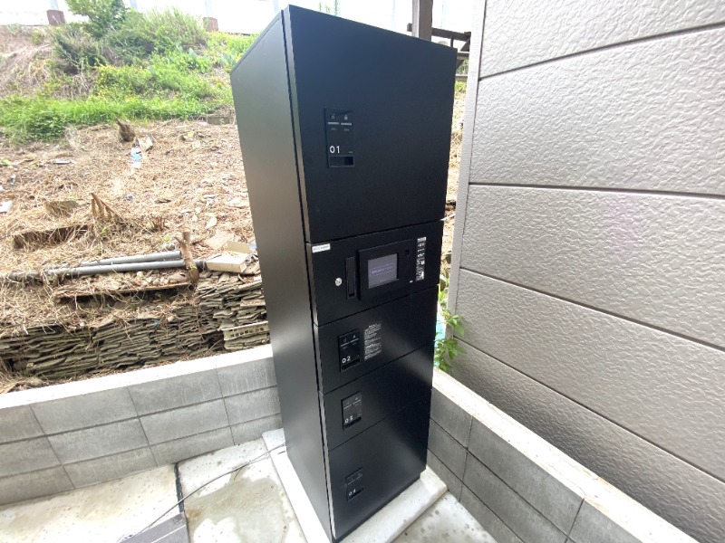 エントランス　宅配ボックスです！