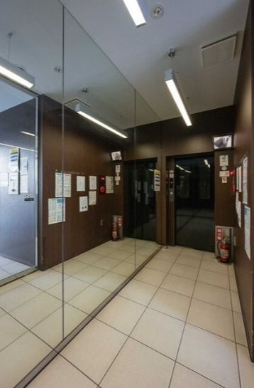 ロビー