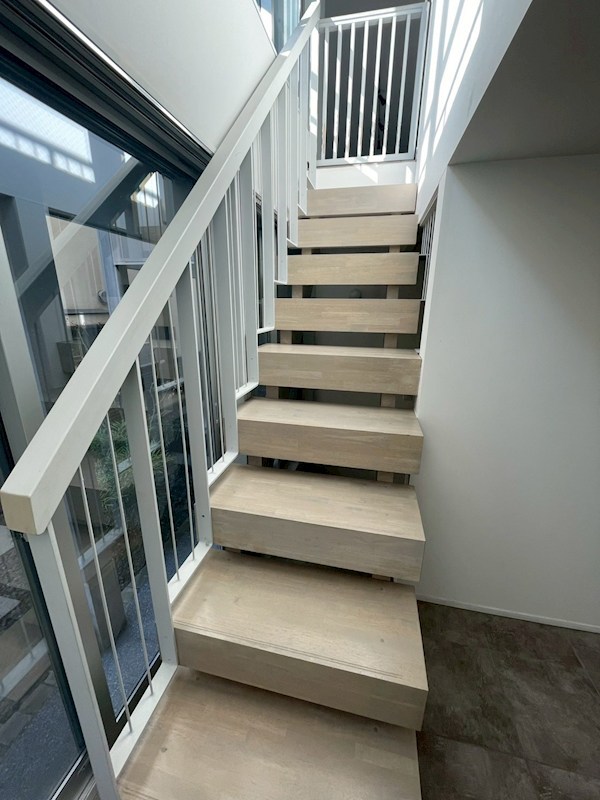 その他　同じ建物参照