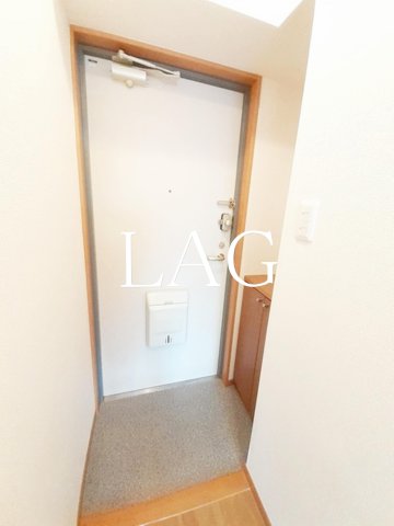 玄関　玄関です。