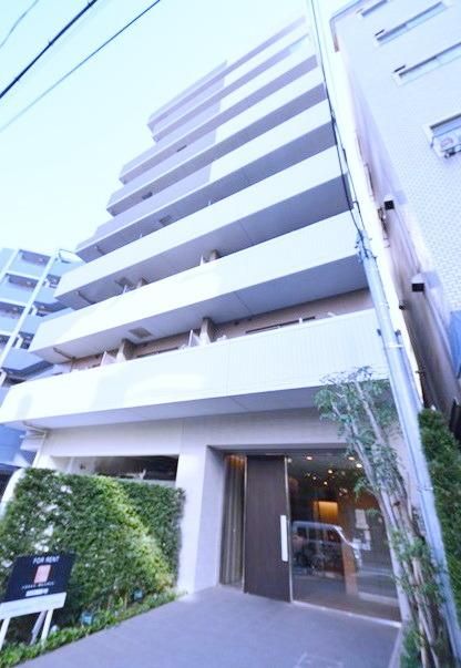 建物外観　駅まで徒歩4分です