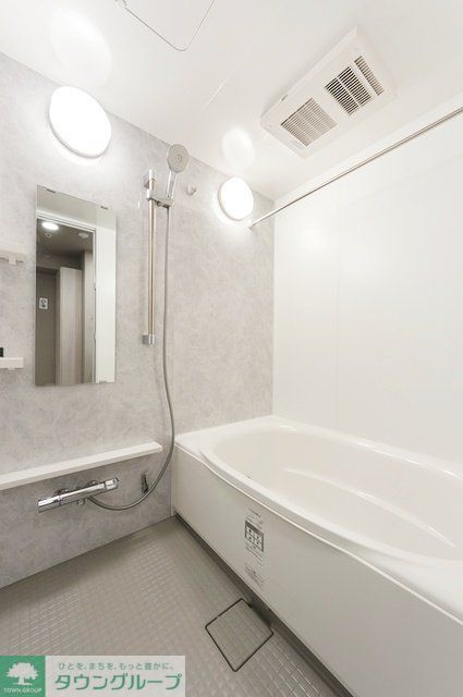 バス・シャワールーム　※写真は同タイプ住戸です。