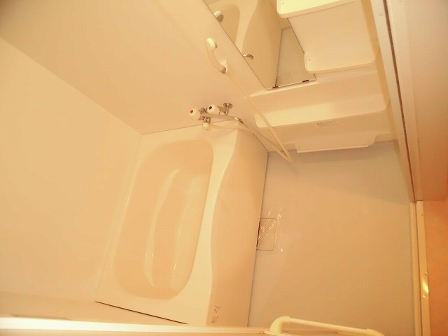 プリメロエストゥディオの風呂写真