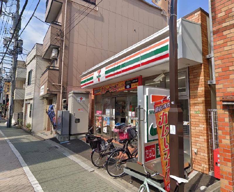 コンビニ　セブンイレブン（コンビニ）まで400m