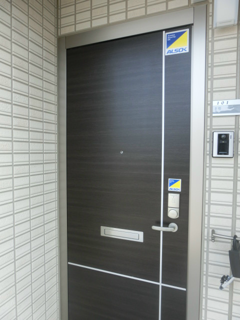 玄関　※現況優先