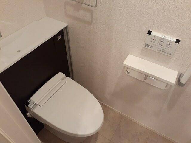 トイレ　インターネット対応です