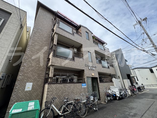建物外観　落ち着いた雰囲気の外観です