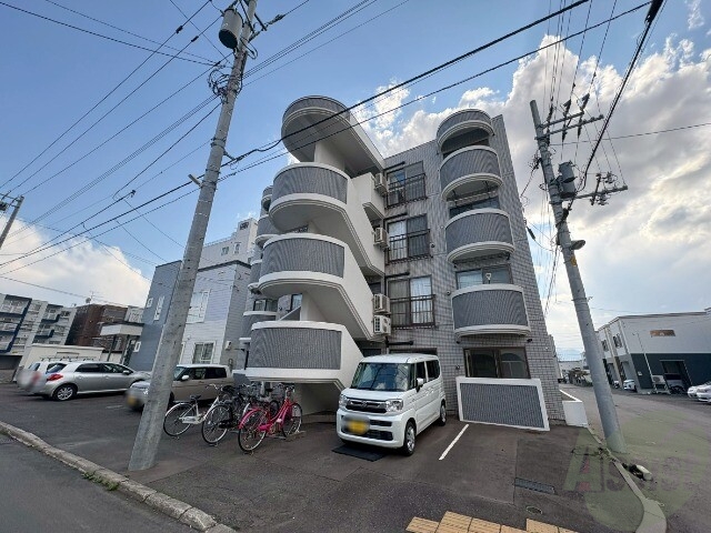 建物外観　札幌市東区北２３条東「ドリームハウス２０」