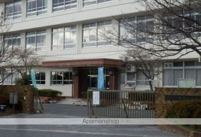 小学校　広島市立倉掛小学校（小学校）まで550m