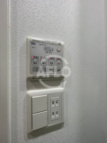 その他設備　セレニテ本町グランデ　浴室換気乾燥暖房機