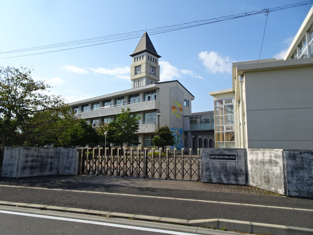 小学校　大井川西小学校（小学校）まで4583m