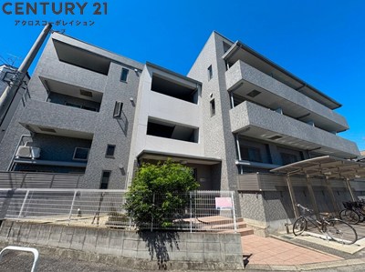 建物外観　TVモニター付きインターホンついてます♪