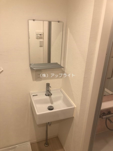 洗面設備　独立洗面台