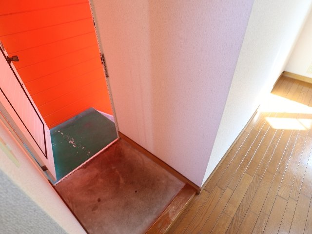 玄関　明るい玄関です