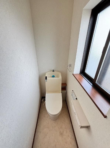 トイレ　トイレもきれいです