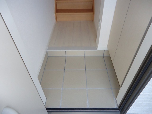玄関　図面と現状に相違がある場合には現状を優先