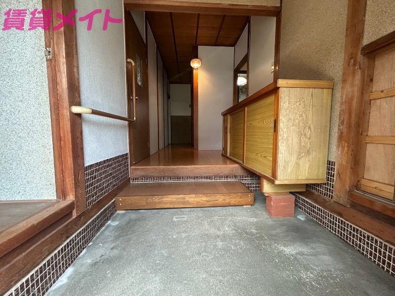 玄関