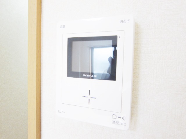 セキュリティ　※別号室の参考写真です。