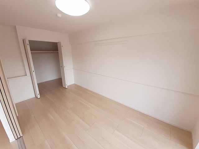 居室・リビング　現在建設中の為、同じ施工会社の内装写真を添付しております（イ