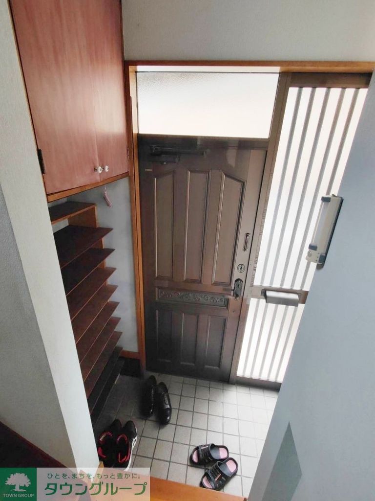 玄関　★お部屋探しは最寄りのタウンハウジングまで★