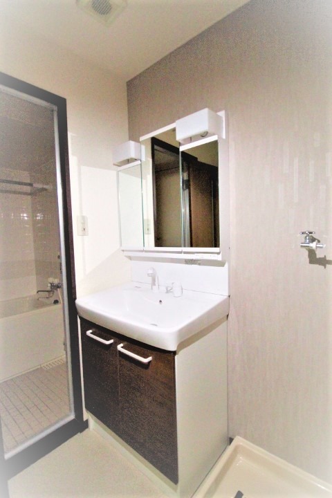 洗面設備　※他部屋参考写真