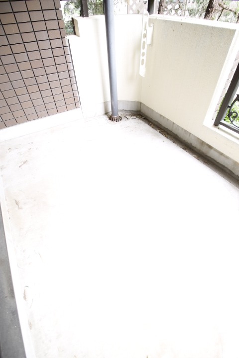 バルコニー　※他部屋参考写真