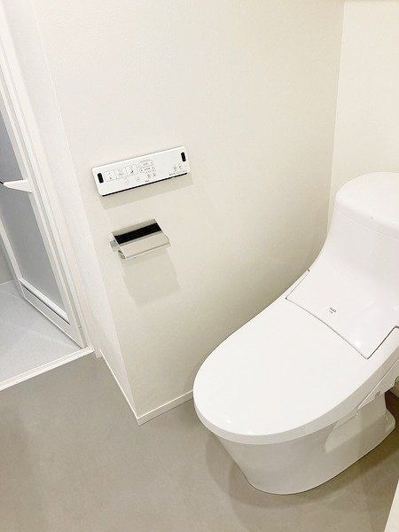 トイレ　物件画像