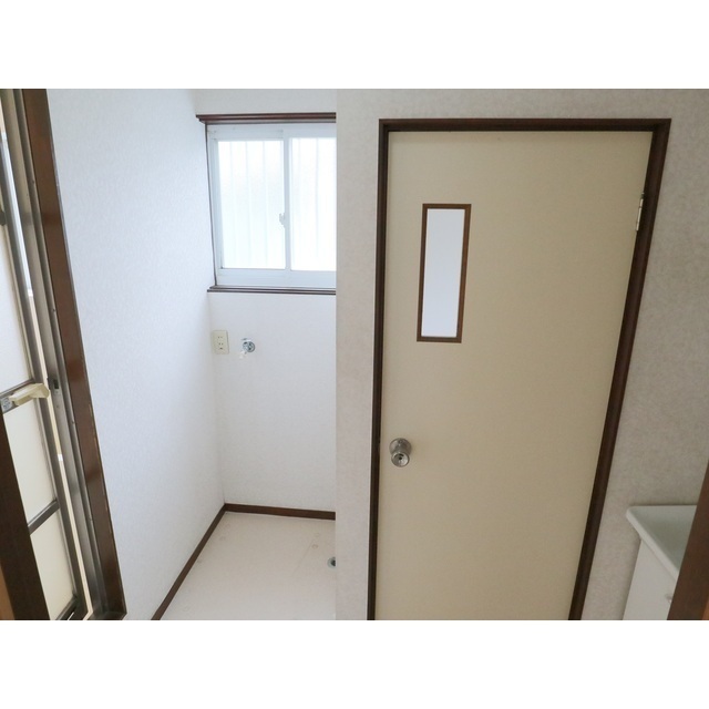 その他　洗濯機置き場