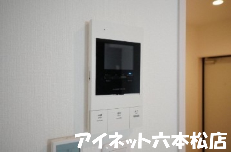 セキュリティ　モニター付きインターホンで安心です