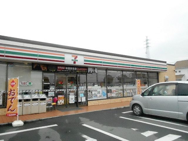 コンビニ　セブンイレブン 浜松高丘西店（コンビニ）まで385m