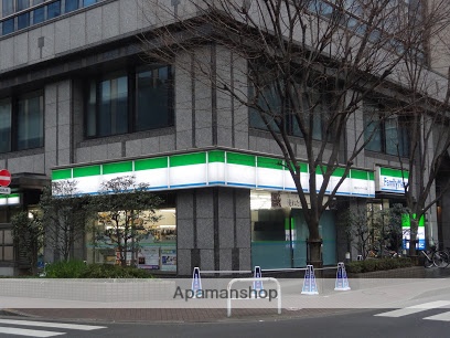 コンビニ　ファミリーマート（コンビニ）まで281m