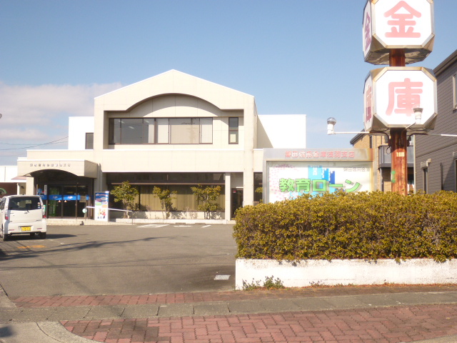 銀行　浜松磐田信用金庫浅羽支店（銀行）まで377m