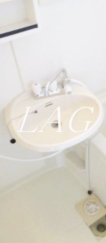 洗面設備　洗面台です。