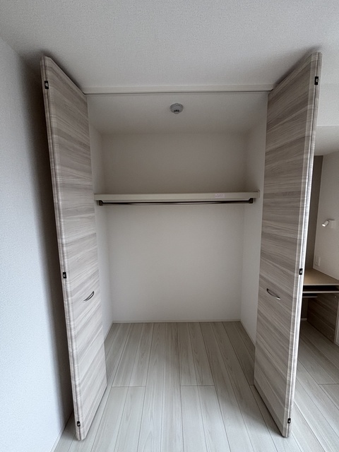 収納　★同施工別建物の参考写真です★
